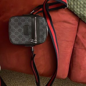 PRICE DROP!!! Gucci murse 875 obo, my loss your gain.